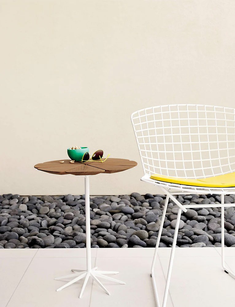 Petal outdoor side table